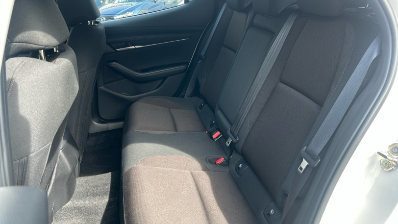 Mazda 3 2.0 e-Skyactiv G MHEV SE-L 5dr Petrol Hatchback